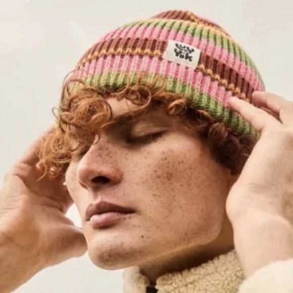 Set of two Lucy & Yak striped beanies - Picture 6 of 10